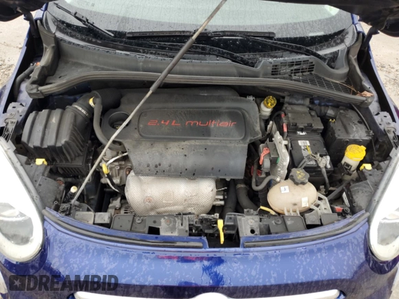 2016 FIAT 500X Trekking Plus z VIN ZFBCFYET6GP382066, wystawiony jako Copart lot #56131085 z przebiegiem 151 221 mil mil oraz Szkoda całkowita • Salvage title. Historia ofert i sprzedaży dostępna na DreamBid. Obrazek 12.