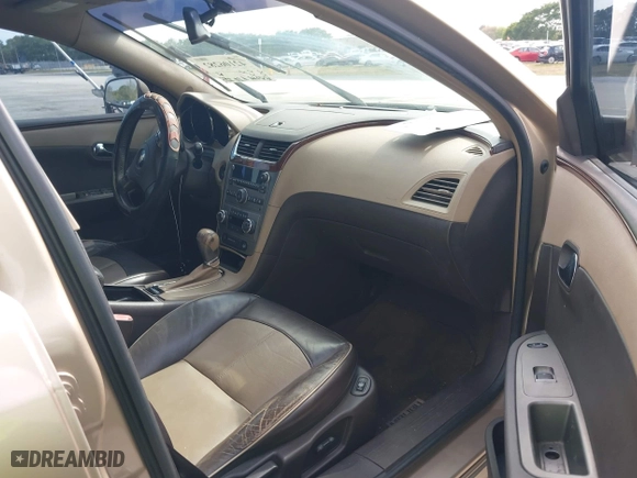 2008 Chevrolet Malibu LTZ with VIN 1G1ZK57788F221011, listed as a IAAI auction lot 42106282 with 85,744 mi miles. Bid and sale history available at carsss.com. Image 5.