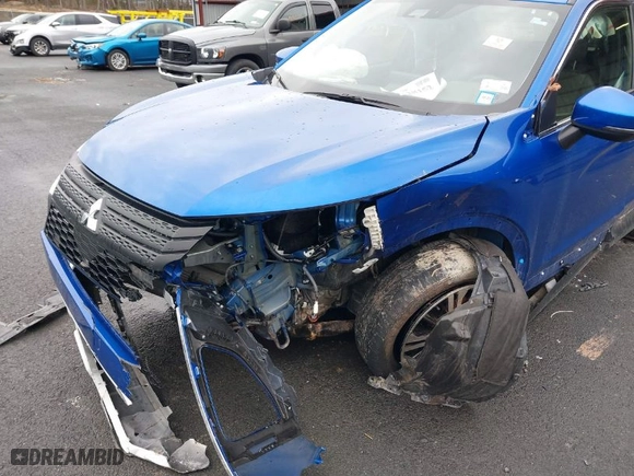 2023 Mitsubishi Eclipse Cross SE with VIN JA4ATWAA2PZ002015, listed as a IAAI auction lot 41128152 with 1 mi miles. Bid and sale history available at carsss.com. Image 6.