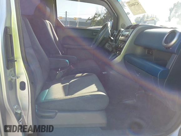 2004 Honda Element EX with VIN 5J6YH18624L008867, listed as a IAAI auction lot 42348413 with 212,593 mi miles and . Bid and sale history available at DreamBid. Image 5.