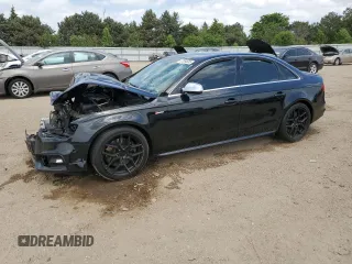 2013 Audi S4 Premium Plus z VIN WAUBGAFL7DA239859, wystawiony jako Copart lot #57094555 z przebiegiem Nie podano mil oraz Szkoda całkowita • Salvage title. Historia ofert i sprzedaży dostępna na DreamBid. Obrazek 1.