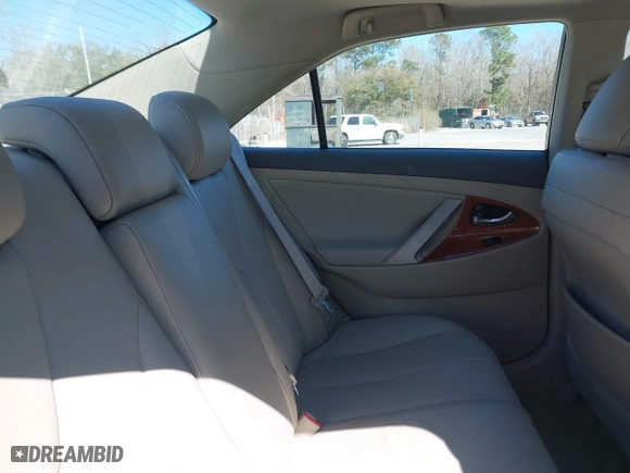 2008 Toyota Camry LE with VIN 4T1BK46K88U072423, listed as a IAAI auction lot 41820513 with 165,122 mi miles. Bid and sale history available at carsss.com. Image 8.