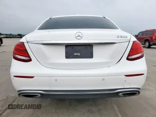 2017 Mercedes-Benz E 300 Luxury z VIN WDDZF4JBXHA191533, wystawiony jako Copart lot #57439265 z przebiegiem 93 125 mil mil oraz Czysty tytuł • Clean title. Historia ofert i sprzedaży dostępna na DreamBid. Obrazek 6.