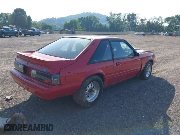 1988 Ford Mustang with VIN 1FABP41E3JF149982, listed as a IAAI auction lot 42564315 with 83,479 mi miles and . Bid and sale history available at DreamBid. Image 4.