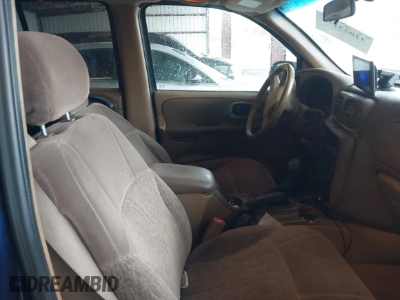 2003 Chevrolet TrailBlazer LS with VIN 1GNDT13S332354526, listed as a IAAI auction lot 42023178 with Not Provided miles and . Bid and sale history available at DreamBid. Image 5.
