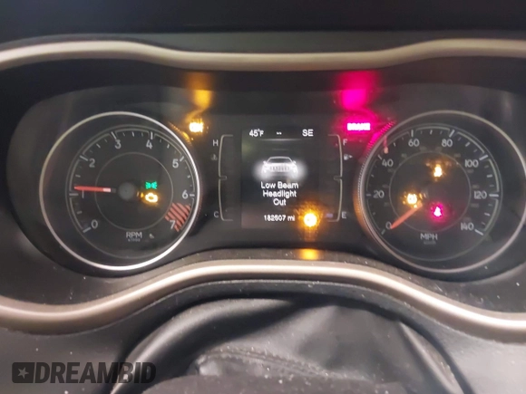 2015 Jeep Cherokee Sport with VIN 1C4PJMAB1FW708816, listed as a IAAI auction lot 41699755 with 182,507 mi miles. Bid and sale history available at carsss.com. Image 7.