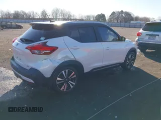 2020 Nissan Kicks SR with VIN 3N1CP5DV5LL538232, listed as a IAAI auction lot 41761012 with 107,012 mi miles and . Bid and sale history available at carsss.com. Image 4.
