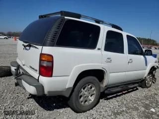 2003 Chevrolet Tahoe Z71 with VIN 1GNEK13Z83R266938, listed as a Copart auction lot 48925335 with 0 mi miles and Salvage Title. Bid and sale history available at carsss.com. Image 3.
