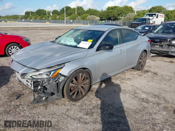 2019 Nissan Altima SR with VIN 1N4BL4CV9KC258877, listed as a IAAI auction lot 41144135 with 64,434 mi miles and . Bid and sale history available at carsss.com. Image 2.