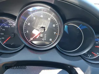 2018 Porsche Cayenne z VIN WP1AA2A2XJKA07829, wystawiony jako IAAI lot #41681207 z przebiegiem Nie podano mil oraz . Historia ofert i sprzedaży dostępna na DreamBid. Obrazek 15.