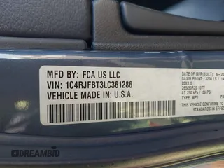 2020 Jeep Grand Cherokee Limited X z VIN 1C4RJFBT3LC361286, wystawiony jako IAAI lot #41350264 z przebiegiem 44 923 mil mil oraz . Historia ofert i sprzedaży dostępna na DreamBid. Obrazek 9.