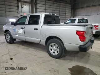 2018 Nissan Titan SV with VIN 1N6AA1EJ6JN509133, listed as a Copart auction lot 44934135 with 69,785 mi miles and Salvage title. Bid and sale history available at DreamBid. Image 2.