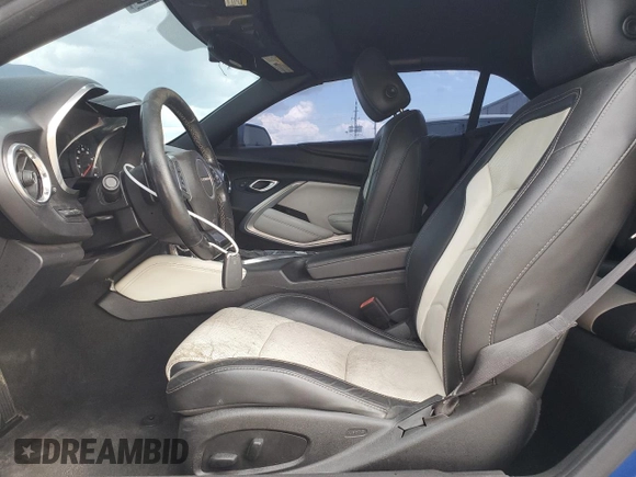 2016 Chevrolet Camaro 2LT z VIN 1G1FD3DS7G0165249, wystawiony jako Copart lot #52585235 z przebiegiem 165 233 mil mil oraz Czysty tytuł • Clean title. Historia ofert i sprzedaży dostępna na DreamBid. Obrazek 7.
