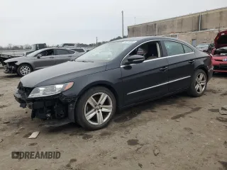 2013 Volkswagen CC Sport with VIN WVWBP7ANXDE513000, listed as a Copart auction lot 84516884 with 132,485 mi miles and Clean Title. Bid and sale history available at carsss.com. Image 1.