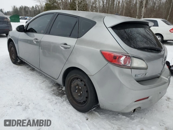 2011 Mazda 3 GX with VIN JM1BL1KF1B1472986, listed as a Copart auction lot 41957805 with 196,693 mi miles and Clean Title. Bid and sale history available at carsss.com. Image 2.