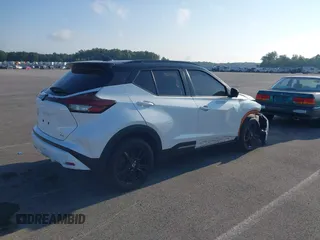 2021 Nissan Kicks SR with VIN 3N1CP5DV3ML529482, listed as a IAAI auction lot 40128361 with 65,686 mi miles and . Bid and sale history available at DreamBid. Image 4.