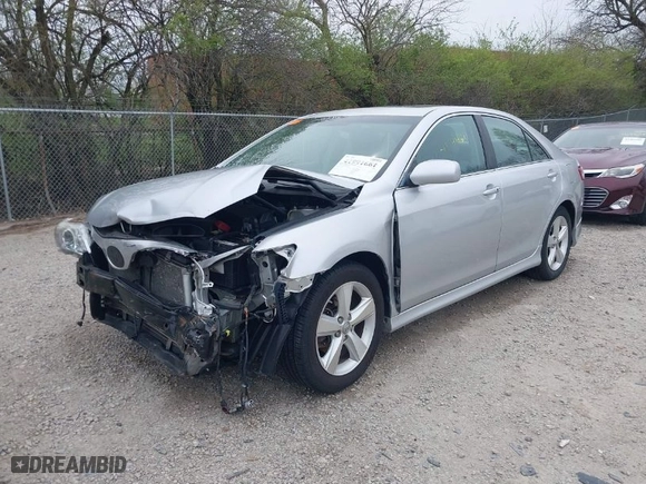 2011 Toyota Camry LE with VIN 4T1BF3EKXBU126957, listed as a IAAI auction lot 41991661 with 153,184 mi miles. Bid and sale history available at carsss.com. Image 2.