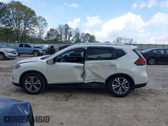2019 Nissan Rogue SV with VIN JN8AT2MT6KW258099, listed as a IAAI auction lot 41951643 with 38,782 mi miles. Bid and sale history available at carsss.com. Image 14.