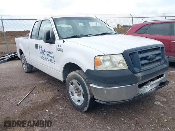 2006 Ford F-150 STX with VIN 1FTRX12W56FA46360, listed as a IAAI auction lot 41908105 with 1 mi miles. Bid and sale history available at carsss.com. Image 1.