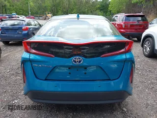 2017 Toyota Prius Plus z VIN JTDKARFP5H3006370, wystawiony jako IAAI lot #42247423 z przebiegiem 116 412 mil mil oraz . Historia ofert i sprzedaży dostępna na DreamBid. Obrazek 17.