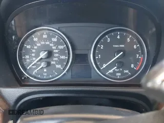 2007 BMW 3 Series 335i with VIN WBAWL73517PX46117, listed as a IAAI auction lot 40208424 with 117,045 mi miles. Bid and sale history available at carsss.com. Image 7.