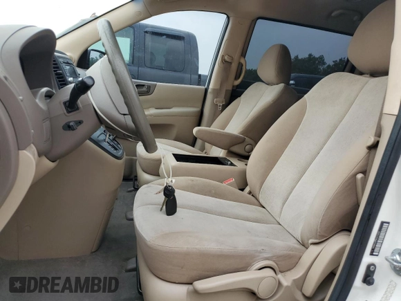 2014 Kia Sedona LX with VIN KNDMG4C78E6574153, listed as a Copart auction lot 52880734 with 111,143 mi miles and Clean Title. Bid and sale history available at carsss.com. Image 7.