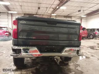 2019 Chevrolet Silverado 1500 LT with VIN 1GCRYDED7KZ300975, listed as a IAAI auction lot 41608865 with 157,912 mi miles. Bid and sale history available at carsss.com. Image 16.