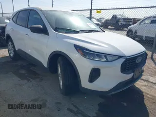 2025 Ford Escape Active with VIN 1FMCU0GN7SUA42806, listed as a IAAI auction lot 41919918 with 6,667 mi miles. Bid and sale history available at carsss.com. Image 1.