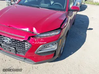 2021 Hyundai Kona SE with VIN KM8K1CAA8MU685132, listed as a IAAI auction lot 42063844 with 15,519 mi miles. Bid and sale history available at carsss.com. Image 6.