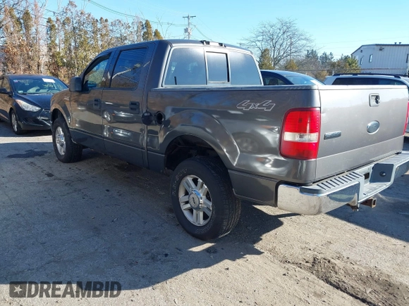 2004 Ford F-150 XLT with VIN 1FTRW14W84KC86653, listed as a IAAI auction lot 41376192 with 188,506 mi miles. Bid and sale history available at carsss.com. Image 3.