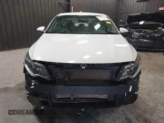 2018 Kia Optima LX z VIN 5XXGT4L34JG252028, wystawiony jako IAAI lot #41979909 z przebiegiem 90 113 mil mil oraz . Historia ofert i sprzedaży dostępna na DreamBid. Obrazek 13.