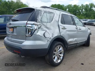 2012 Ford Explorer Limited z VIN 1FMHK7F90CGA60539, wystawiony jako IAAI lot #41922551 z przebiegiem 129 762 mil mil oraz . Historia ofert i sprzedaży dostępna na DreamBid. Obrazek 4.