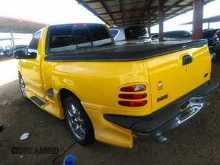 2002 Ford F-150 XL with VIN 1FTRF07L52KB68889, listed as a IAAI auction lot 39266273 with 84,900 mi miles and . Bid and sale history available at DreamBid. Image 3.