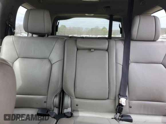 2015 Honda Pilot EX-L z VIN 5FNYF4H7XFB027792, wystawiony jako Copart lot #47556055 z przebiegiem 135 023 mil mil oraz Szkoda całkowita • Salvage title. Historia ofert i sprzedaży dostępna na DreamBid. Obrazek 10.