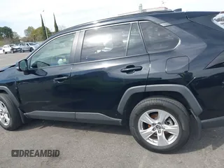 2019 Toyota RAV4 XLE with VIN JTMW1RFV7KJ011556, listed as a IAAI auction lot 41682178 with 72,795 mi miles. Bid and sale history available at carsss.com. Image 14.