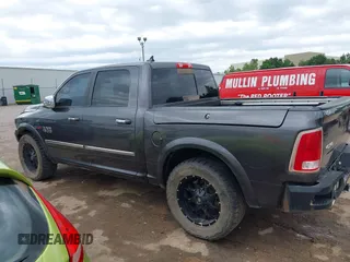 2016 Ram 1500 Laramie z VIN 1C6RR7NM3GS250971, wystawiony jako IAAI lot #42324889 z przebiegiem 120 540 mil mil oraz . Historia ofert i sprzedaży dostępna na DreamBid. Obrazek 14.