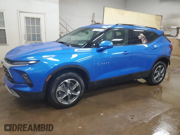 2025 Chevrolet Blazer LT with VIN 3GNKBHR45SS107121, listed as a Copart auction lot 53130305 with 1,401 mi miles and Salvage title. Bid and sale history available at DreamBid. Image 1.