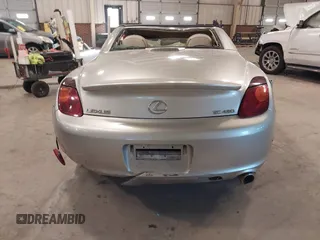 2002 Lexus SC with VIN JTHFN48Y320027045, listed as a IAAI auction lot 41681700 with 167,108 mi miles. Bid and sale history available at carsss.com. Image 16.