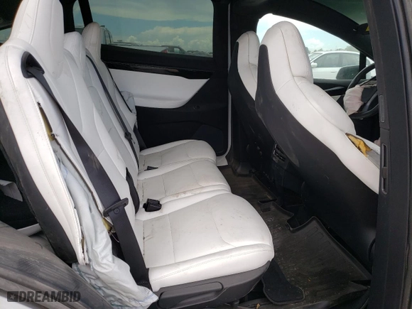 2019 Tesla Model X 75D with VIN 5YJXCAE21KF160589, listed as a Copart auction lot 54390202 with 30,860 mi miles. Bid and sale history available at carsss.com. Image 6.