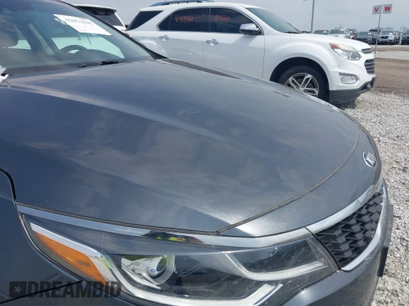 2020 Kia Optima LX with VIN 5XXGT4L30LG405944, listed as a IAAI auction lot 42071845 with 37,012 mi miles. Bid and sale history available at carsss.com. Image 18.