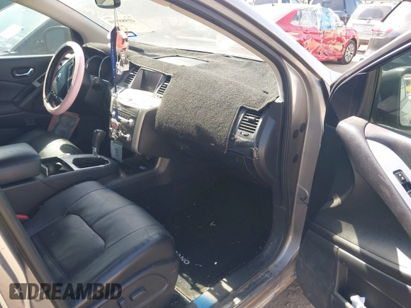 2011 Nissan Murano LE with VIN JN8AZ1MU1BW069278, listed as a IAAI auction lot 41988910 with 129,425 mi miles and . Bid and sale history available at DreamBid. Image 5.