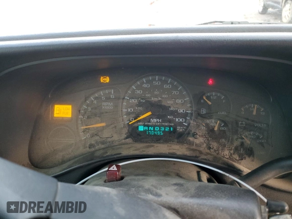 2000 Chevrolet Silverado 1500 with VIN 1GCEC19V8YZ218177, listed as a Copart auction lot 88020145 with 170,495 mi miles and Salvage Title. Bid and sale history available at carsss.com. Image 9.
