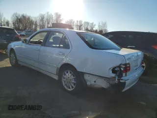 2002 Mercedes-Benz E-Class with VIN WDBJF82JX2X072551, listed as a Copart auction lot 83607634 with 139,645 mi miles and Salvage Title. Bid and sale history available at carsss.com. Image 2.