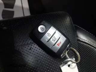 2020 Kia Sportage EX z VIN KNDPNCAC4L7802413, wystawiony jako IAAI lot #41921265 z przebiegiem 92 100 mil mil oraz . Historia ofert i sprzedaży dostępna na DreamBid. Obrazek 11.