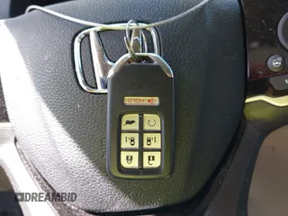2019 Honda Odyssey Elite with VIN 5FNRL6H99KB091617, listed as a IAAI auction lot 41719807 with 93,775 mi miles and . Bid and sale history available at DreamBid. Image 11.