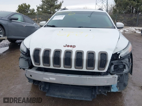 2016 Jeep Cherokee Latitude with VIN 1C4PJMCB7GW268714, listed as a IAAI auction lot 41655450 with 180,603 mi miles. Bid and sale history available at carsss.com. Image 18.