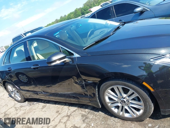 2014 Lincoln MKZ Hybrid with VIN 3LN6L2LU4ER811119, listed as a IAAI auction lot 42190415 with 98,898 mi miles and . Bid and sale history available at DreamBid. Image 13.
