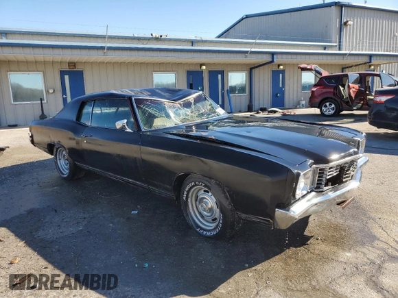 1972 Chevrolet Monte Carlo z VIN 1H57J2B699428, wystawiony jako Copart lot #88454495 z przebiegiem 9479 mil mil oraz Szkody całkowita. Historia ofert i sprzedaży dostępna na DreamBid. Obrazek 4.