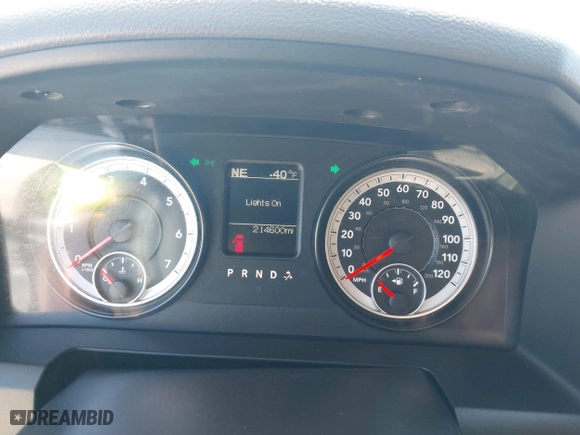 2015 Ram 2500 Big Horn with VIN 3C6TR5DT9FG584320, listed as a IAAI auction lot 41844435 with 214,600 mi miles. Bid and sale history available at carsss.com. Image 7.