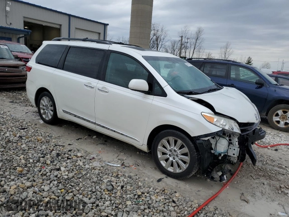 2015 Toyota Sienna Ltd with VIN 5TDDK3DC0FS110909, listed as a Copart auction lot 49614335 with 204,633 mi miles and Clean Title. Bid and sale history available at carsss.com. Image 4.